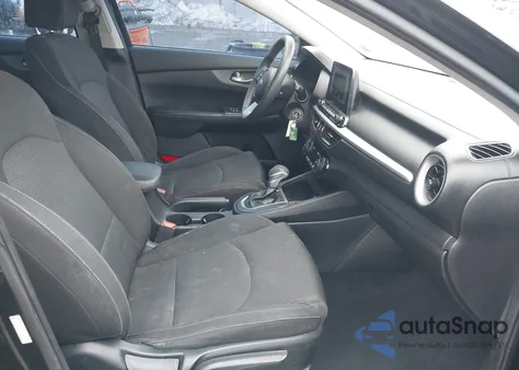 2019 Kia Forte Fe z USA, uszkodzony, nr VIN 3KPF24AD7KE095308